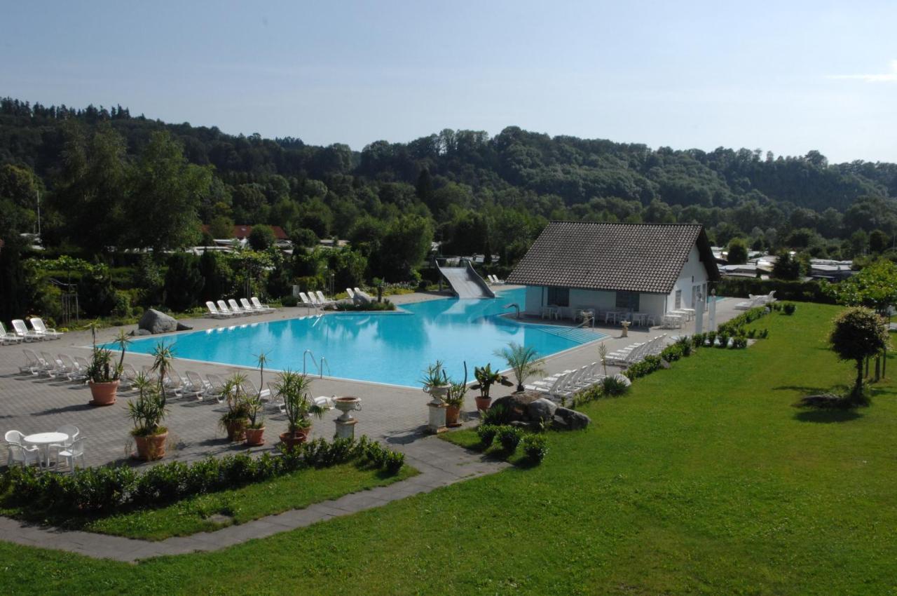 Landhotel Gutshof Camping Badhuetten Tettnang Bilik gambar
